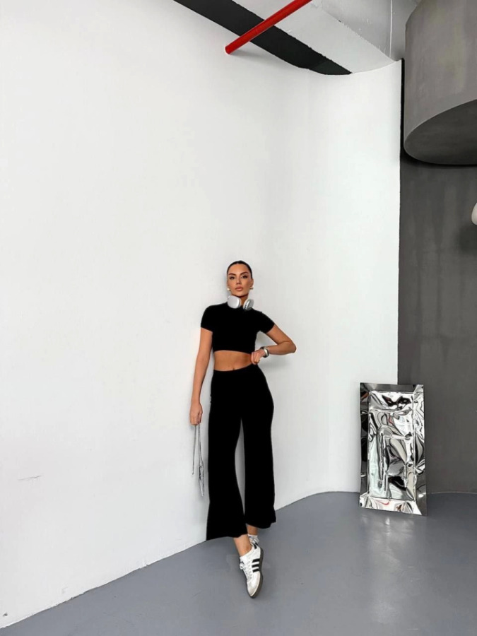 Osy Modal Yumuşak Dokulu Kumaş Kısa Kollu Crop Alt Ispanyol Paça Pantalon Ikili Takım - Siyah - 1