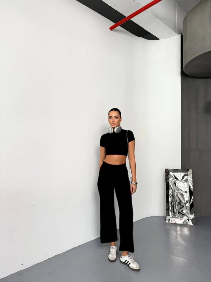 Osy Modal Yumuşak Dokulu Kumaş Kısa Kollu Crop Alt Ispanyol Paça Pantalon Ikili Takım - Siyah - 3