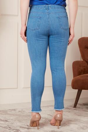 Paça Detaylı Mavi Büyük Beden Kot Pantolon - 6