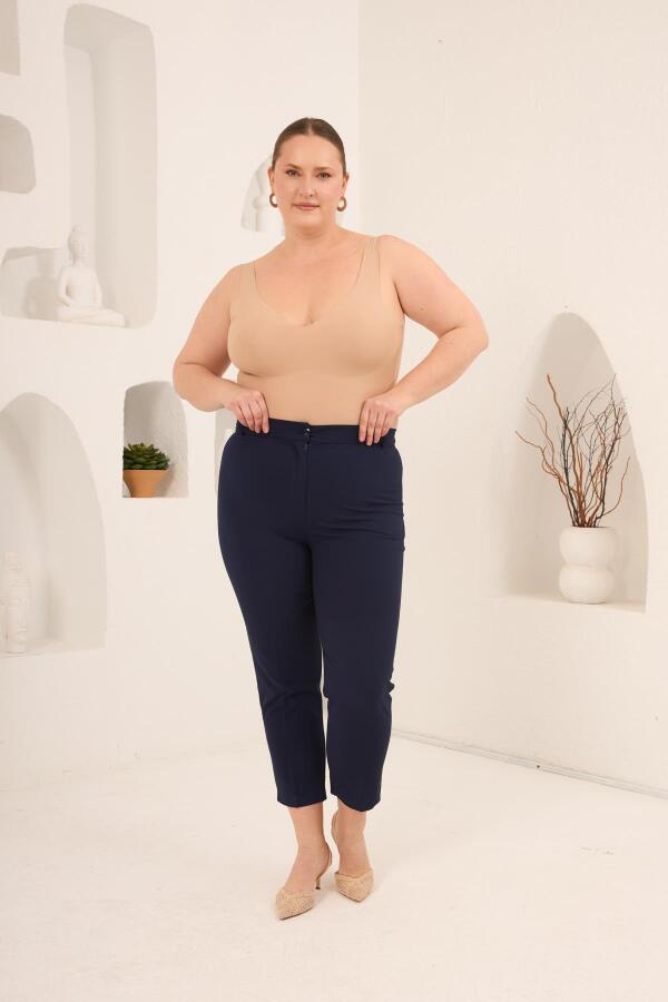 Paça Yırtmaçlı Büyük Beden Gabardin Pantolon Lacivert - 6