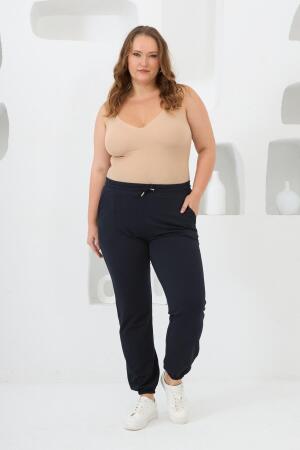 Paçası Lastikli Büyük Beden Lacivert Eşofman - 4