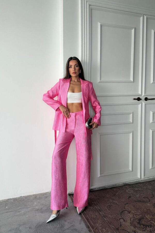 Pembe Beli Kuşaklı Ceket Ve Pantolon Parlak Takım - 4
