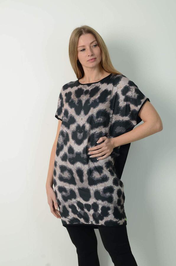 Plus Size Front Satin Leopard Tunic FR887 - 2