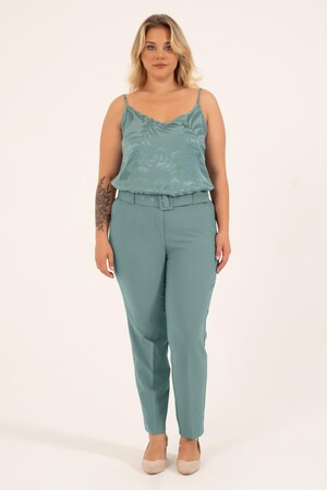 Pocket Detailed Belted Classic Trousers - 2