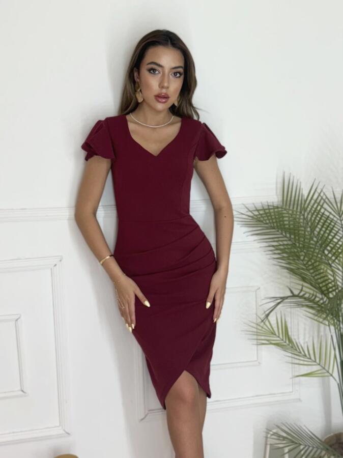 QKadın Kısa Kollu Kalp Yaka Yanlardan Büzgü Detay Midi Janjan Krep Elbise - 1