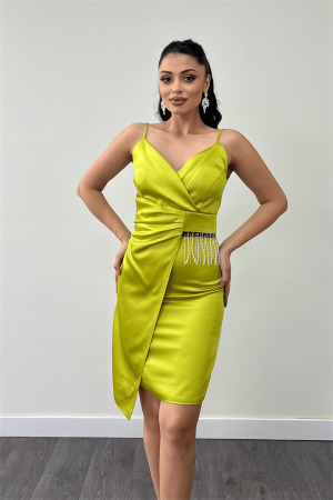 Saten Kumaş Boncuk Detaylı Elbise - Fıstık Yeşili - 3