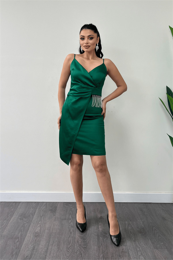 Saten Kumaş Boncuk Detaylı Elbise - ZÜMRÜT YEŞİL - 1
