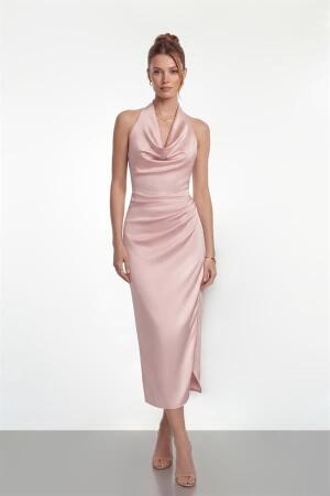 Saten Kumaş Degaje Yaka Elbise - PUDRA - EİPOM