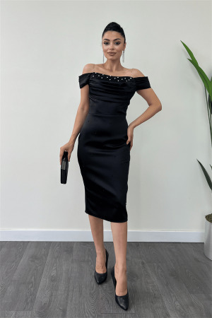 Saten Kumaş İnci Detaylı Kalem Elbise - SİYAH - Angelino Moda