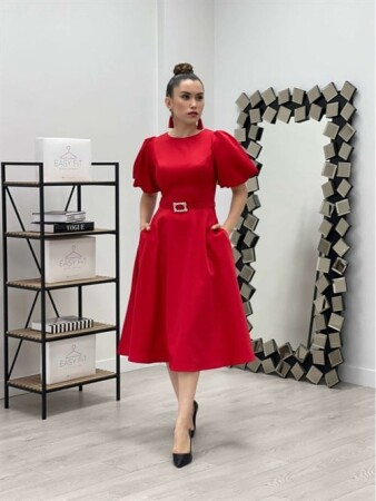 Saten Kumaş Kemer Detaylı Midi Elbise - KIRMIZI - Angelino Moda