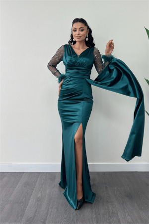 Saten Kumaş Kolları Otrişli Boncuk Detaylı Balık Elbise - ZÜMRÜT YEŞİL - Angelino Moda