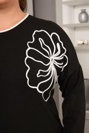 Şerit Çiçek Desenli Büyük Beden Bluz Siyah - RMG (1)