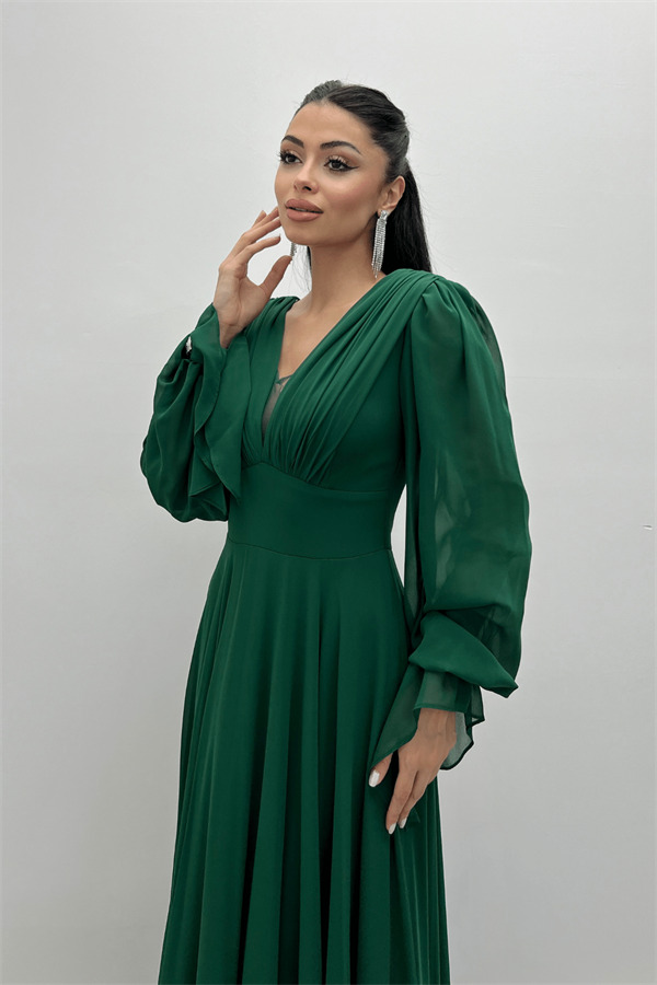 Şifon Kumaş V Yaka Büzgü Detaylı Maxi Elbise - ZÜMRÜT YEŞİL - 3