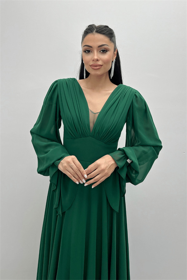 Şifon Kumaş V Yaka Büzgü Detaylı Maxi Elbise - ZÜMRÜT YEŞİL - 4