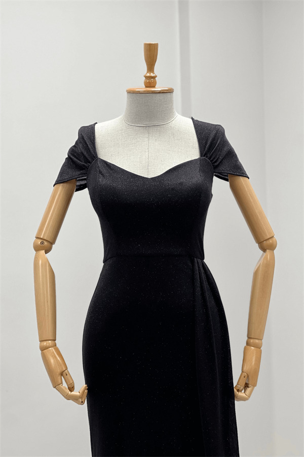 Simli Kumaş Omu Büzgülü Uzun Elbise - SİYAH - 4