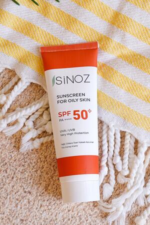 Sinoz Yağlı Ciltlere Özel Aydınlatıcı Yüksek Korumalı Yüz Güneş Kremi SPF50+ / PA++++ - 5