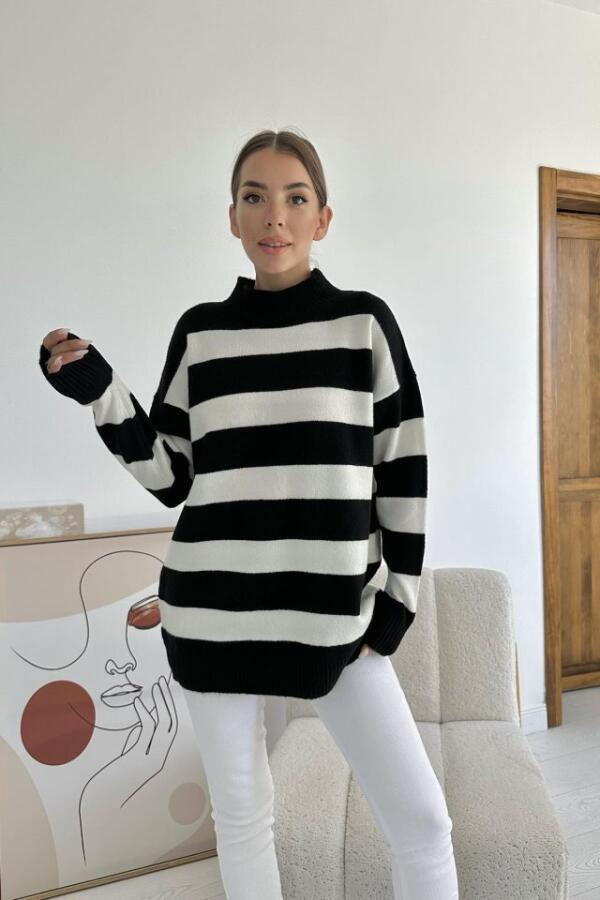 Siyah Çizgili Triko Kazak - 1