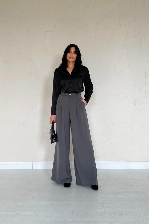 Siyah Saten Gömlek - 1