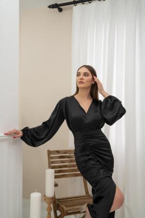 Siyah V Yaka Saten Elbise - 3