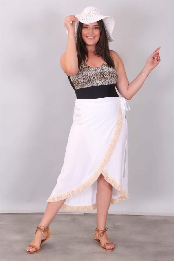 White Pareo with Tassels on the Skirt - 5