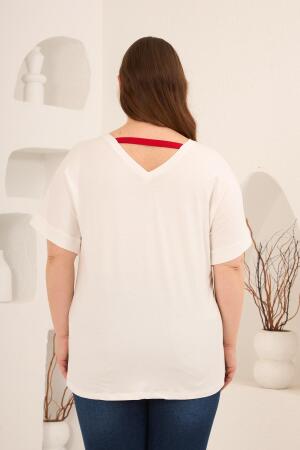 Taş Baskılı Büyük Beden Garnili Tişört Ekrukırmızı - 5