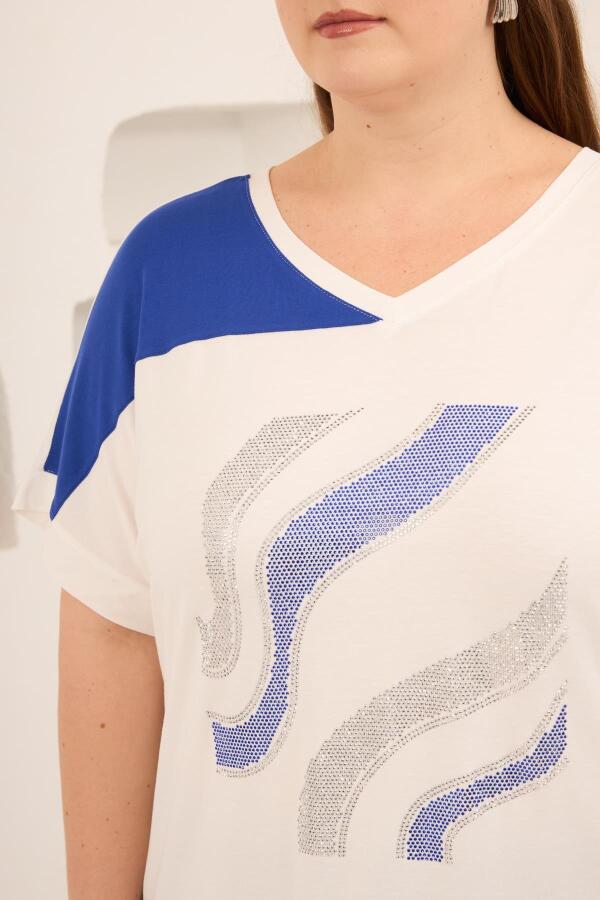 Taş Baskılı Büyük Beden Garnili Tişört Ekrusaks - 4