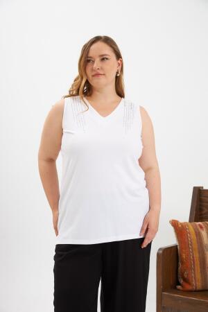 Taş Detaylı Büyük Beden Kolsuz Bluz Ekru - RMG