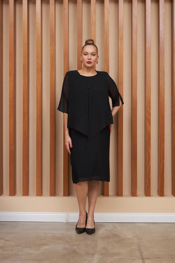 Taş Detaylı Piliseli Büyük Beden Siyah Abiye Elbise - 1