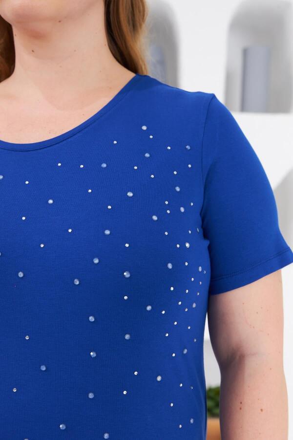 Taş İşlemeli Bisiklet Yaka Büyük Beden Tişört Saks - 2