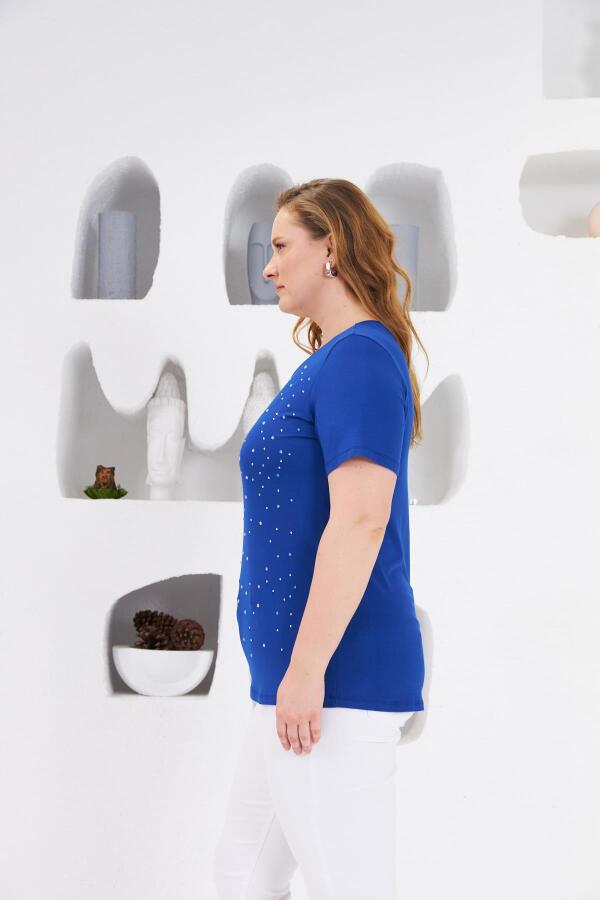 Taş İşlemeli Bisiklet Yaka Büyük Beden Tişört Saks - 3