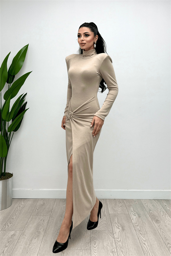 Triko Kumaş Eteği Toka Detaylı Elbise - KREM - 4