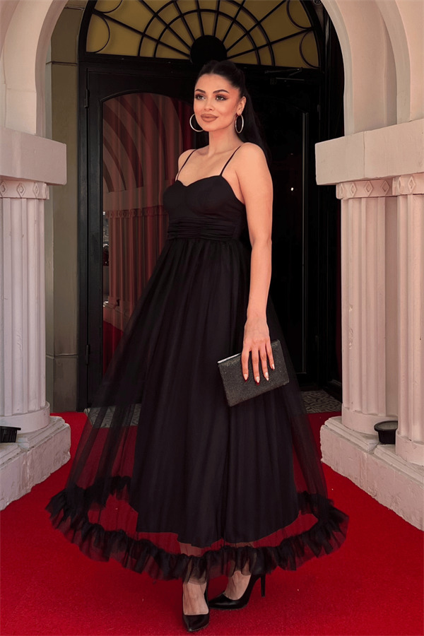 Tül Kumaş Büzgü Detaylı Elbise - SİYAH - 2