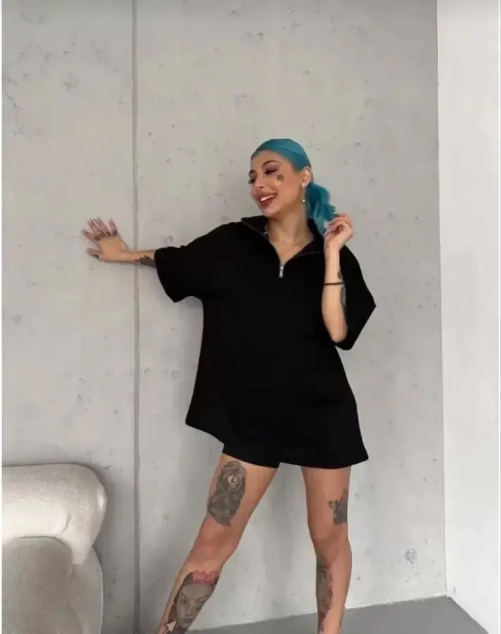 Unisex Yarım Fermuarlı Düz Oversize T-Shirt - Siyah - 3