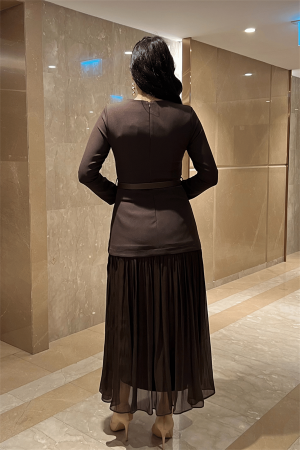 Üst Atlas Alt Şifon Kumaş Elbise - KAHVERENGİ - 5