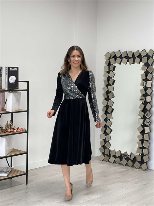 Üst Payet Alt Kadife Elbise - Gümüş - 2