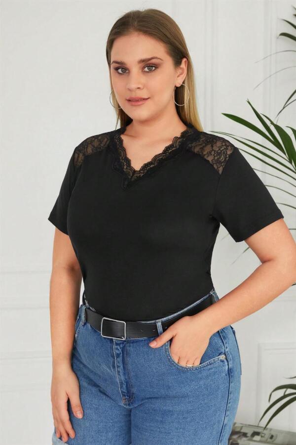 V Lace Plus Size Combed Cotton Blouse Black - 1