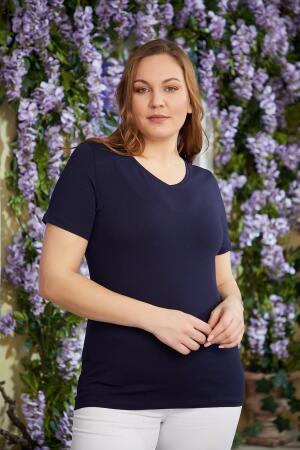 V Yaka Büyük Beden Lacivert Tişört - RMG