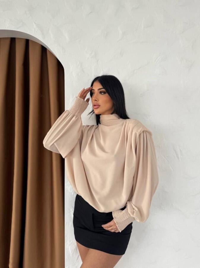 Vatkalı Dökümlü Bluz - 2