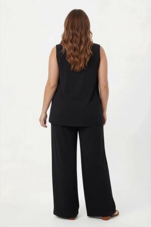 Yaka Boncuk Detaylı Kadın Büyük Beden Bluz Pantolon Takım Siyah - 5