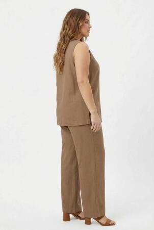 Yaka Boncuk Detaylı Kadın Büyük Beden Bluz Pantolon Takım Vizon - RMG (1)