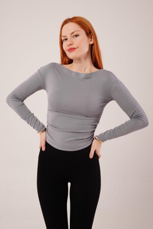 Yaka Detay Uzun Kollu Basic Gri Bluz - 1