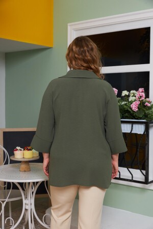 Yaka Detaylı Büyük Beden Bluz Haki - 4