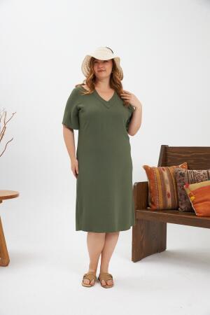 Yaka Detaylı Yırtmaçlı Büyük Beden Elbise Haki - RMG