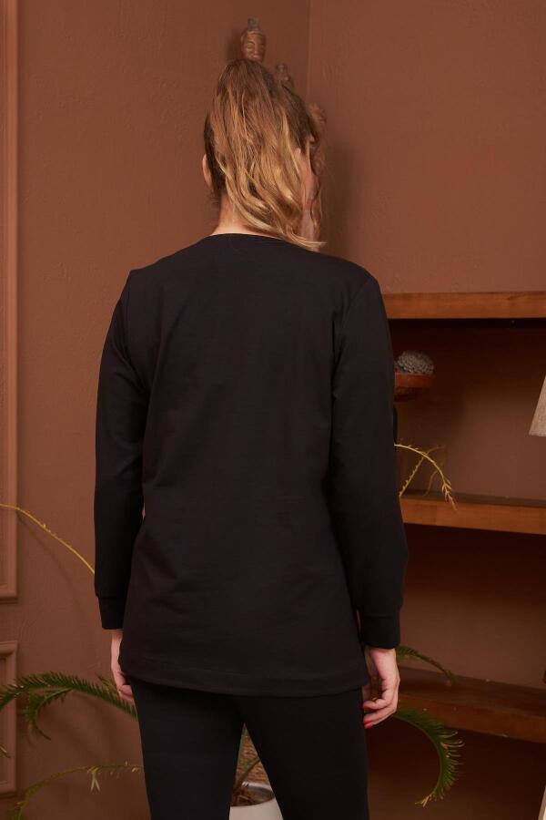 Yaka Detaylı Yırtmaçlı Büyük Beden Siyah Sweatshirt - 4