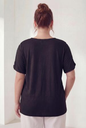 Yaka Ve Kol Güpürlü Kadın Büyük Beden Tişört Siyah - 4