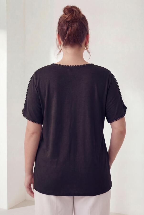 Yaka Ve Kol Güpürlü Kadın Büyük Beden Tişört Siyah - 4