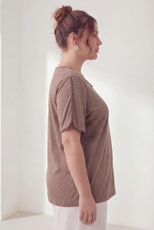 Yaka Ve Kol Güpürlü Kadın Büyük Beden Tişört Vizon - 2