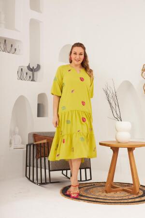 Yaka ve Nakış Detaylı Büyük Beden Elbise Olive - RMG