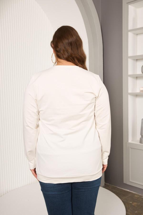 Yaka Zincir Detaylı Büyük Beden Sweatshirt Ekru - 5