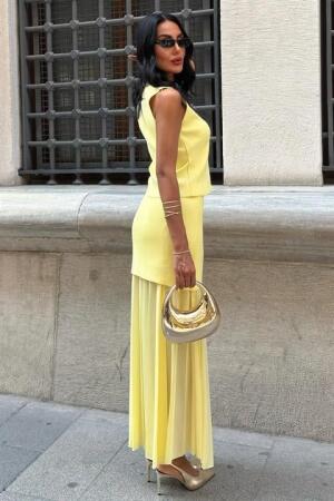 Yelekli Ve Pilise Etekli Triko Takım 10001 - 4